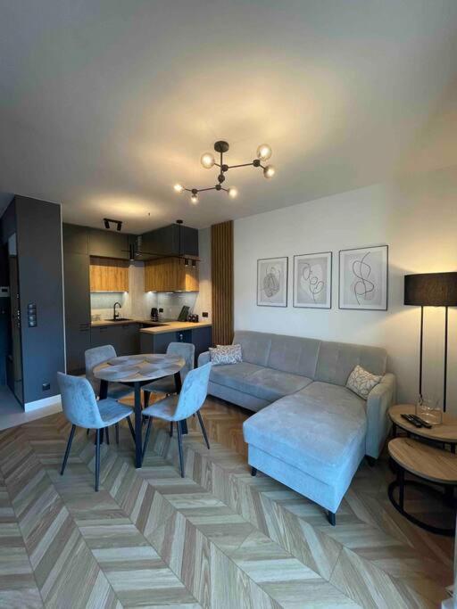 Port Praski Stylish Apartment Near Old Town วอร์ซอ ภายนอก รูปภาพ