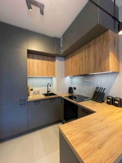 Port Praski Stylish Apartment Near Old Town วอร์ซอ ภายนอก รูปภาพ